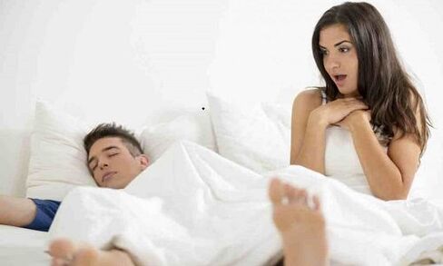 A un hombre con prostatitis se le recomienda tener relaciones sexuales manteniendo una erección